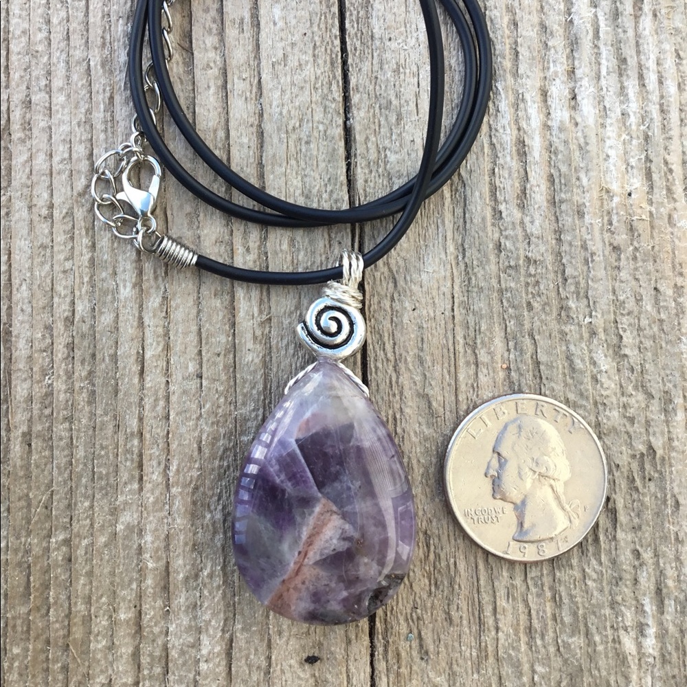 Chevron amethyst Intuition & Growth - Picture 2 of 9